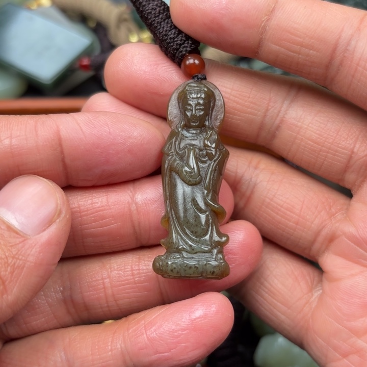 和田玉吊坠未镶嵌