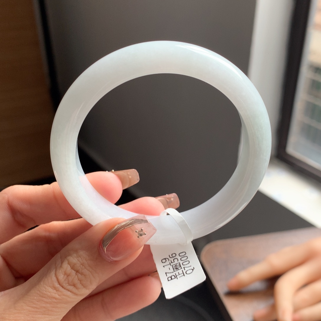 翡翠手镯未镶嵌白月光之光15号