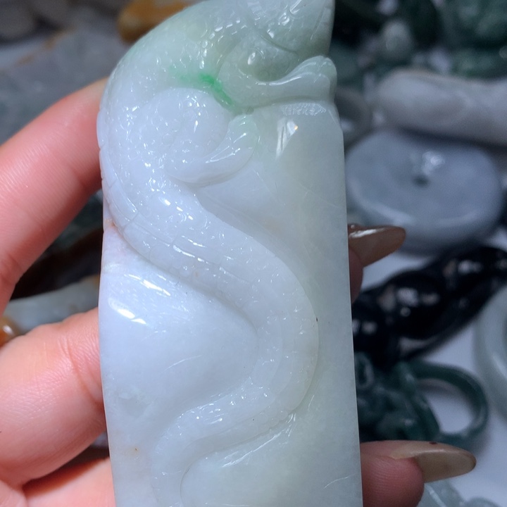 翡翠未镶嵌颈饰保真天然A货翡翠