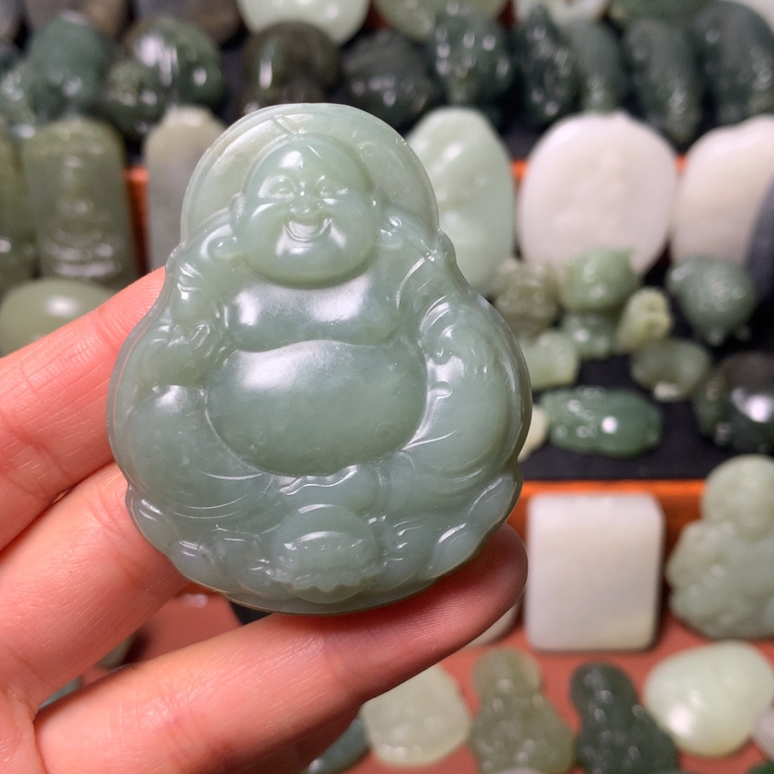 和田玉颈饰未镶嵌挂件42有包容