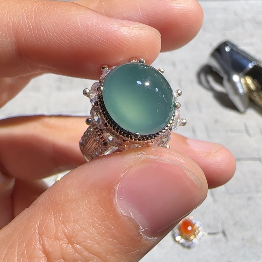 翡翠未镶嵌戒指翡翠