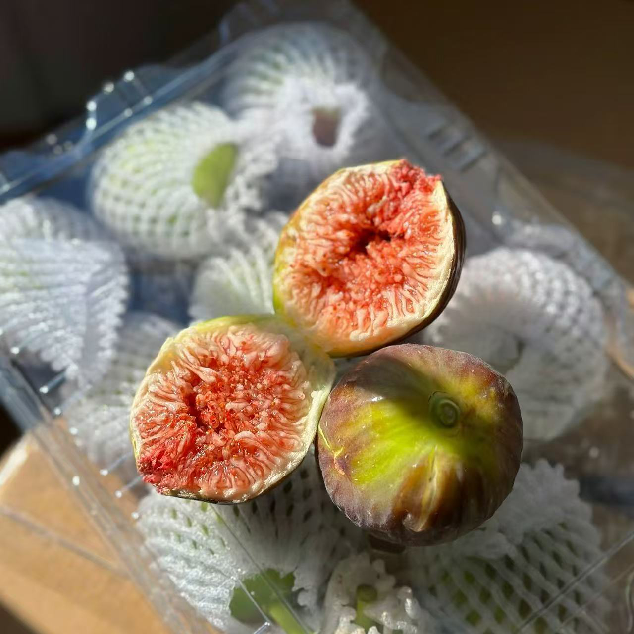 云南波姬红无花果一斤装，鲜果现摘新鲜应季孕妇水果