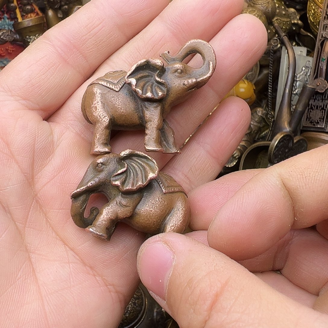 精品铜器，精美文玩