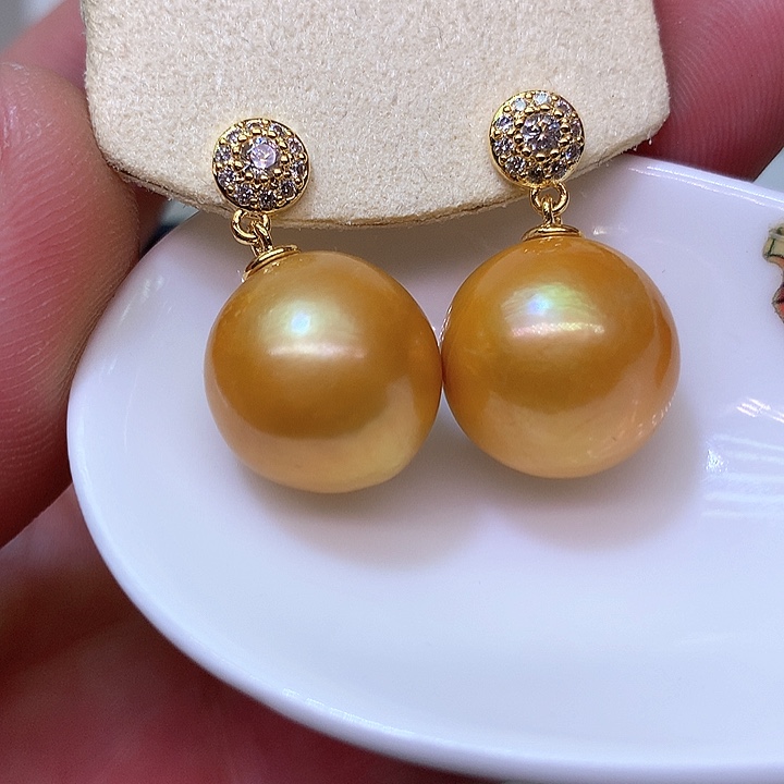 银S925镶嵌耳饰淡水珍珠