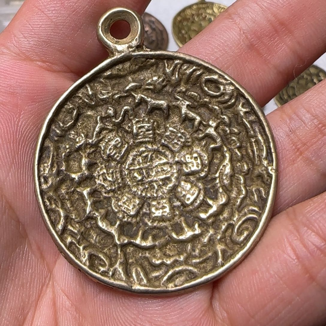 藏区回流九宫黄豪熊