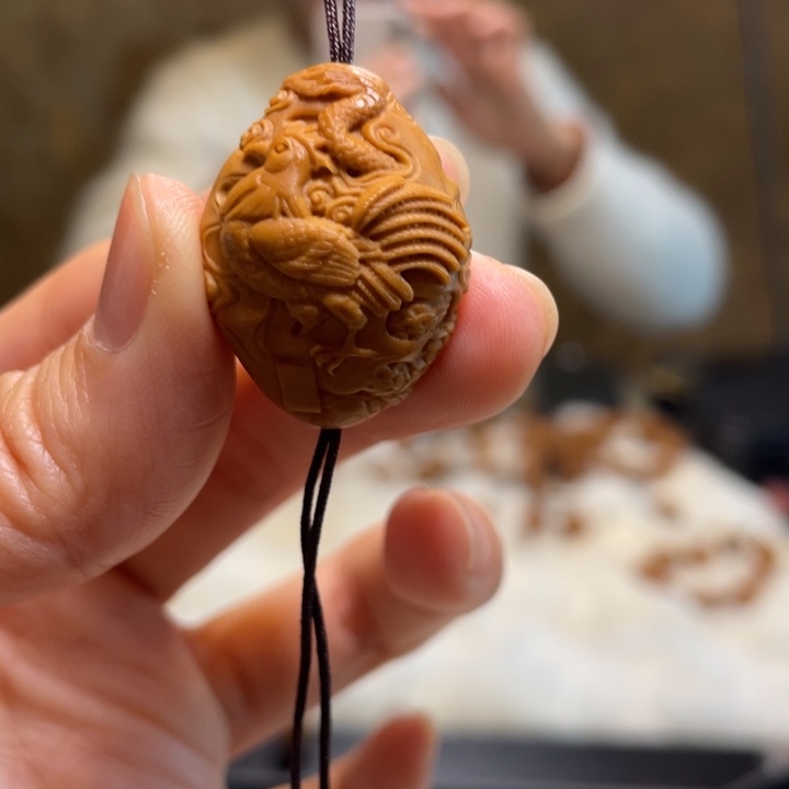 橄榄核吊坠橄榄核