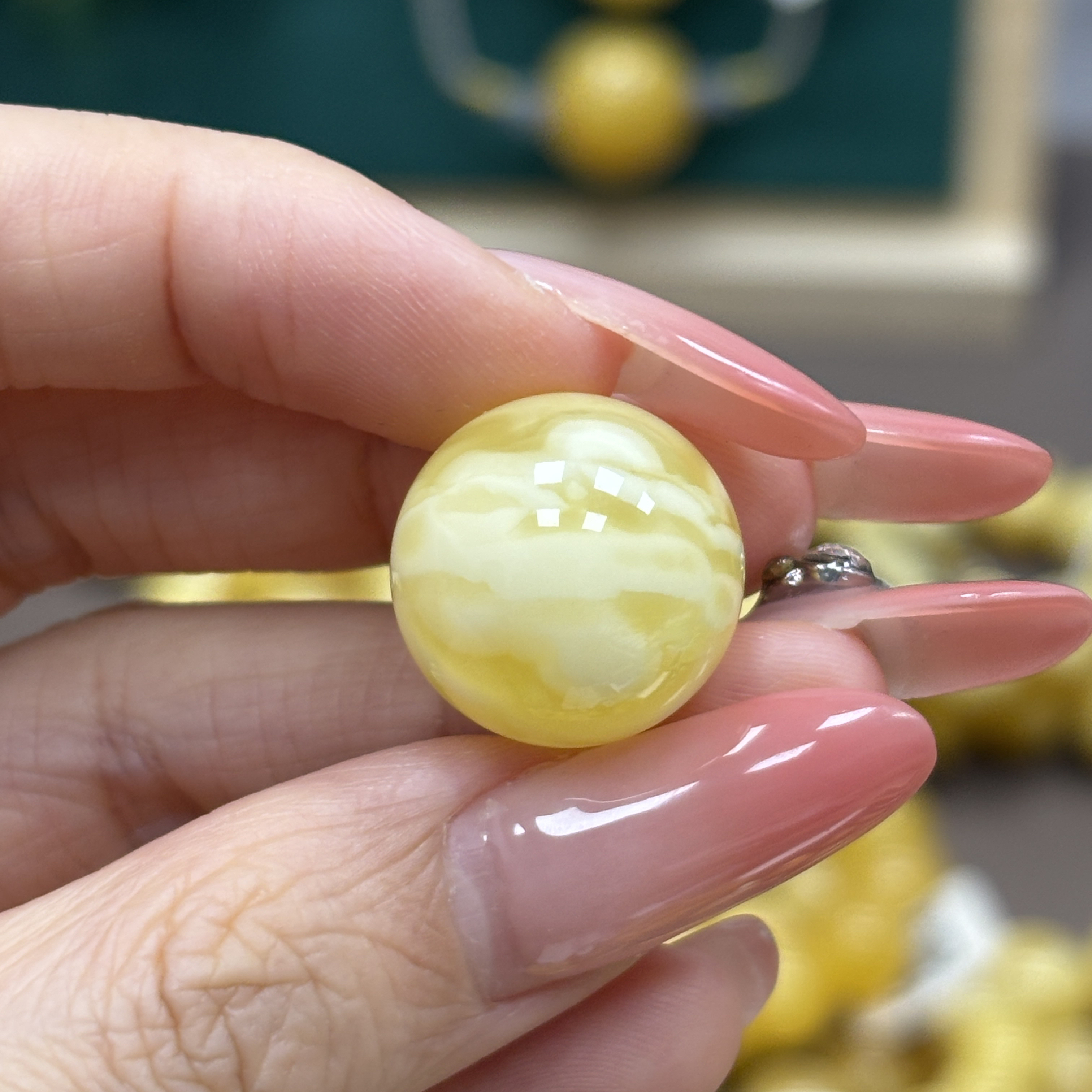 17.5mm· 小妖珠宝天然原矿琥珀蜜蜡