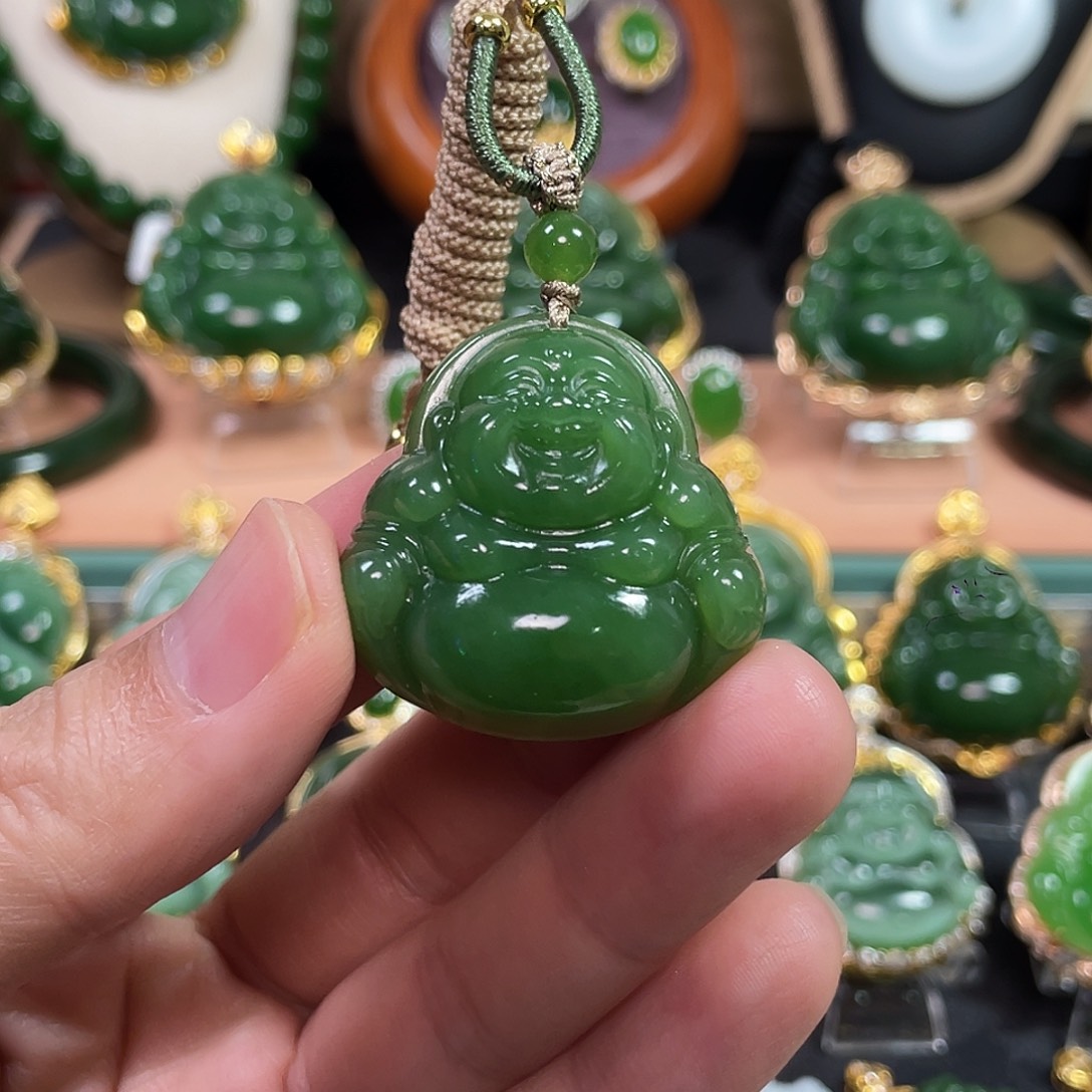 和田玉（碧玉）未镶嵌颈饰35mm