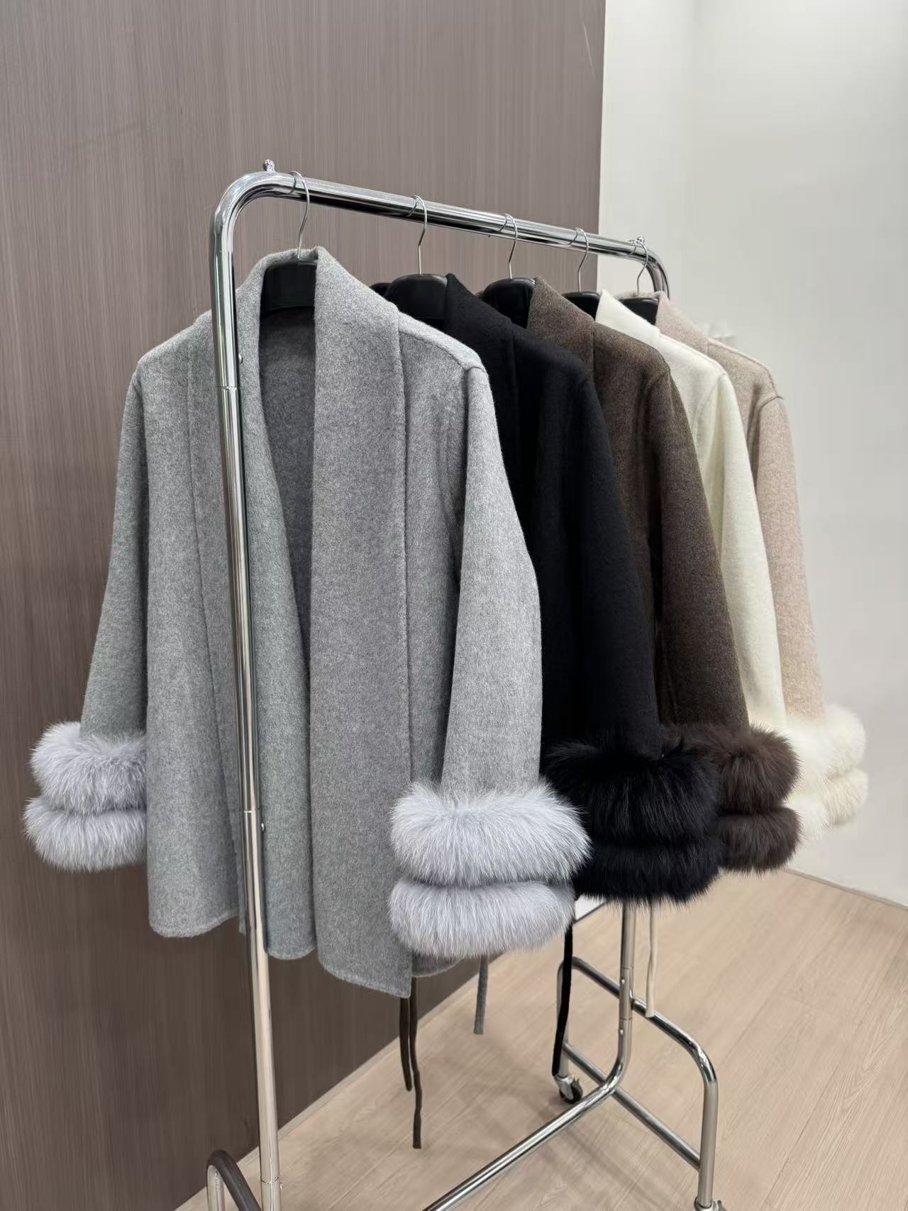 【奶油家】‘冬日暮雪’2.0秋冬新款双层狐狸毛袖双面羊毛大衣外套女