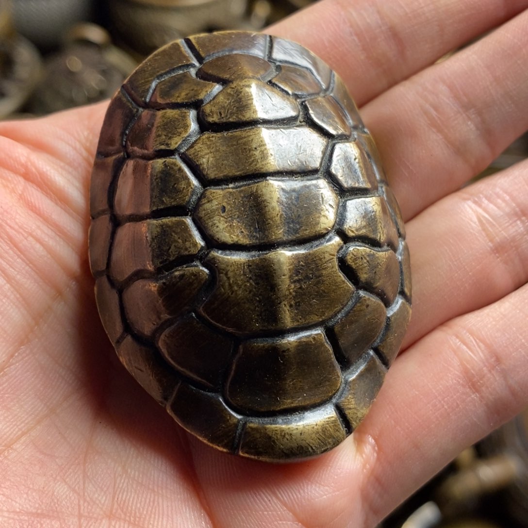 精美铜器做工精良