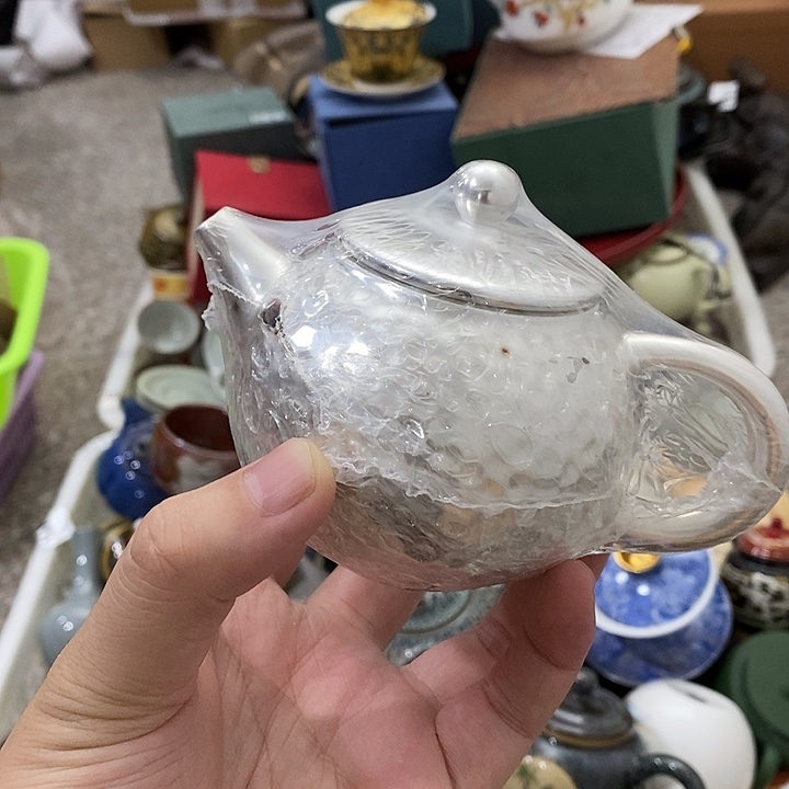 陶瓷艺术品及陶瓷壶