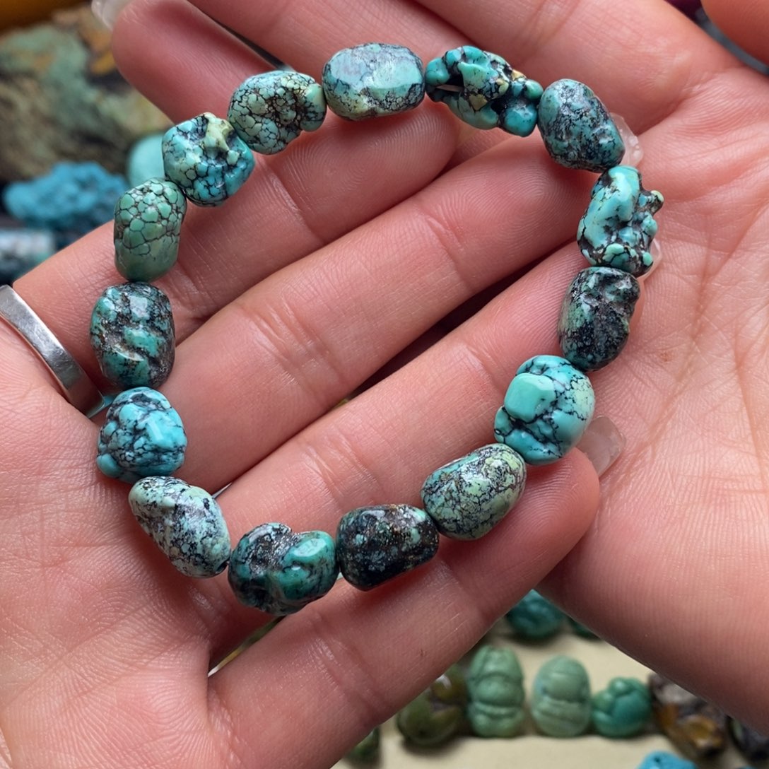 绿松石未镶嵌珠宝奇石