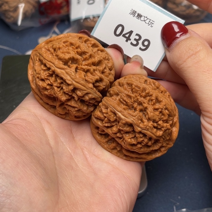 文玩核桃把件粗筋46