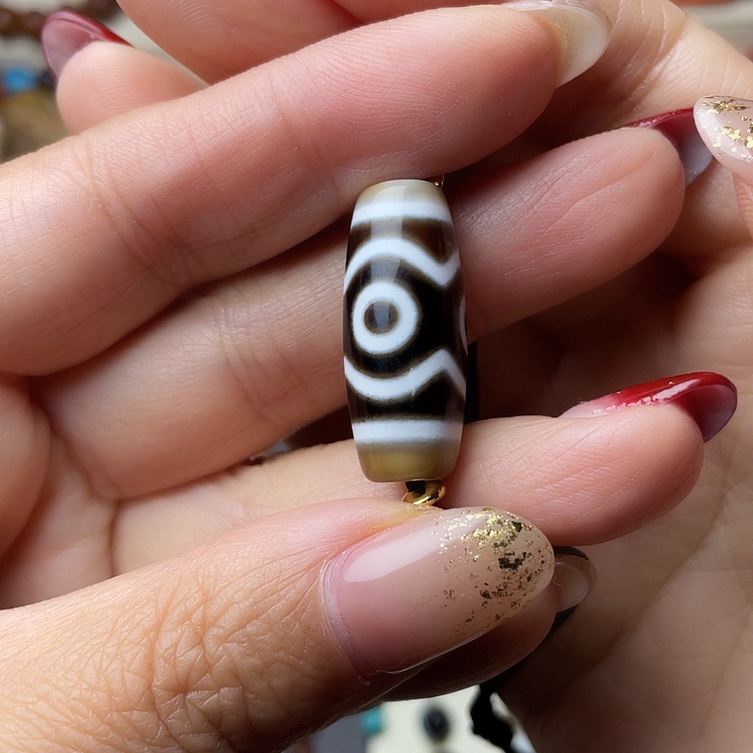 大叶紫檀（黑酸枝木类）