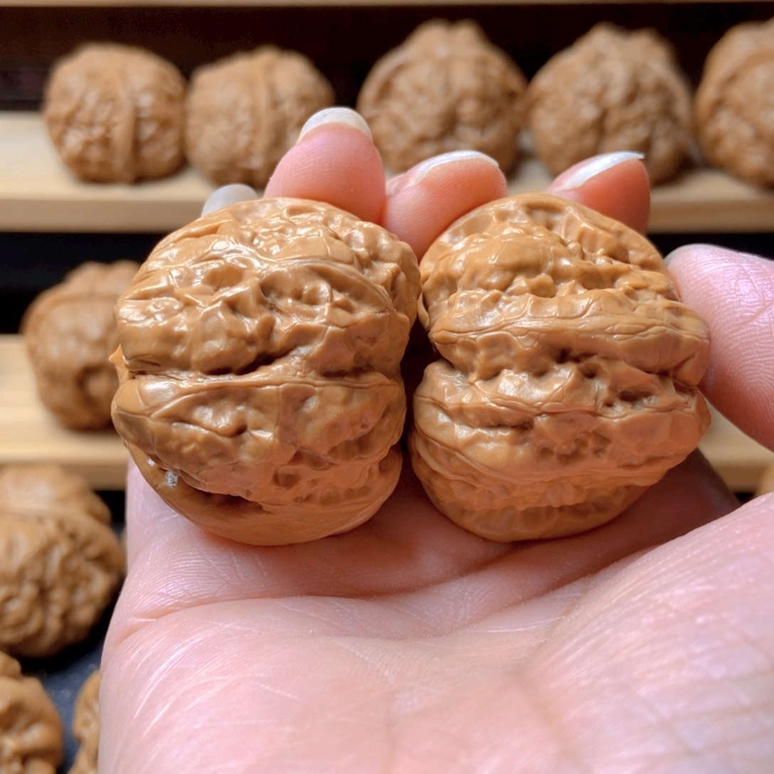 文玩核桃吊坠没****心蛤蟆头