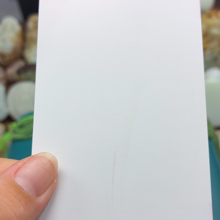 亮***和田玉未镶嵌颈饰