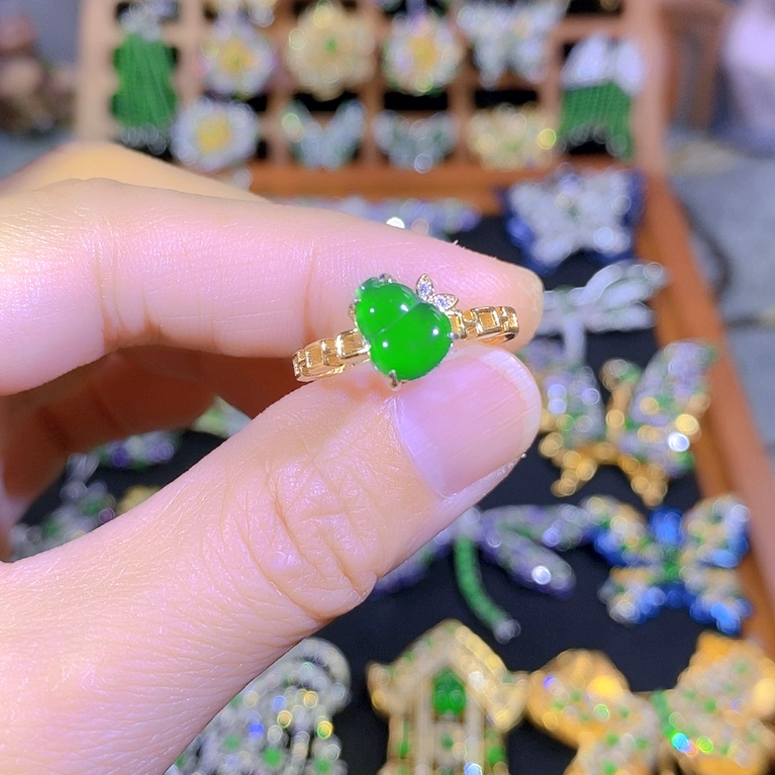 吊坠(不含链)银S925镶嵌翡翠