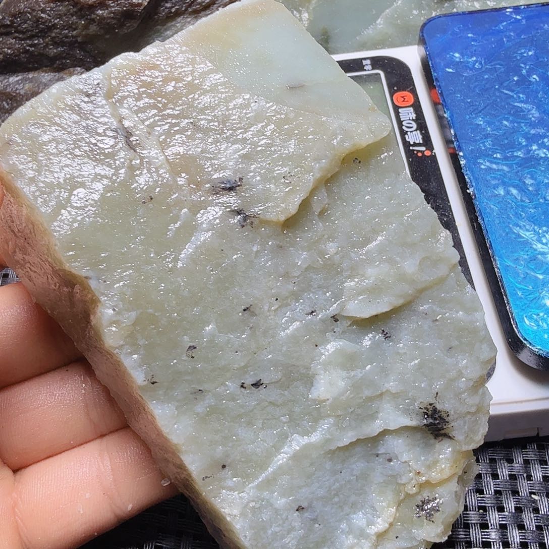 和田玉（糖玉）未镶嵌珠宝半成品