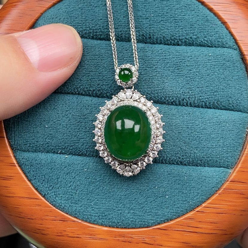 【闪购商品】颈饰银S925镶嵌翡翠蒲***丝