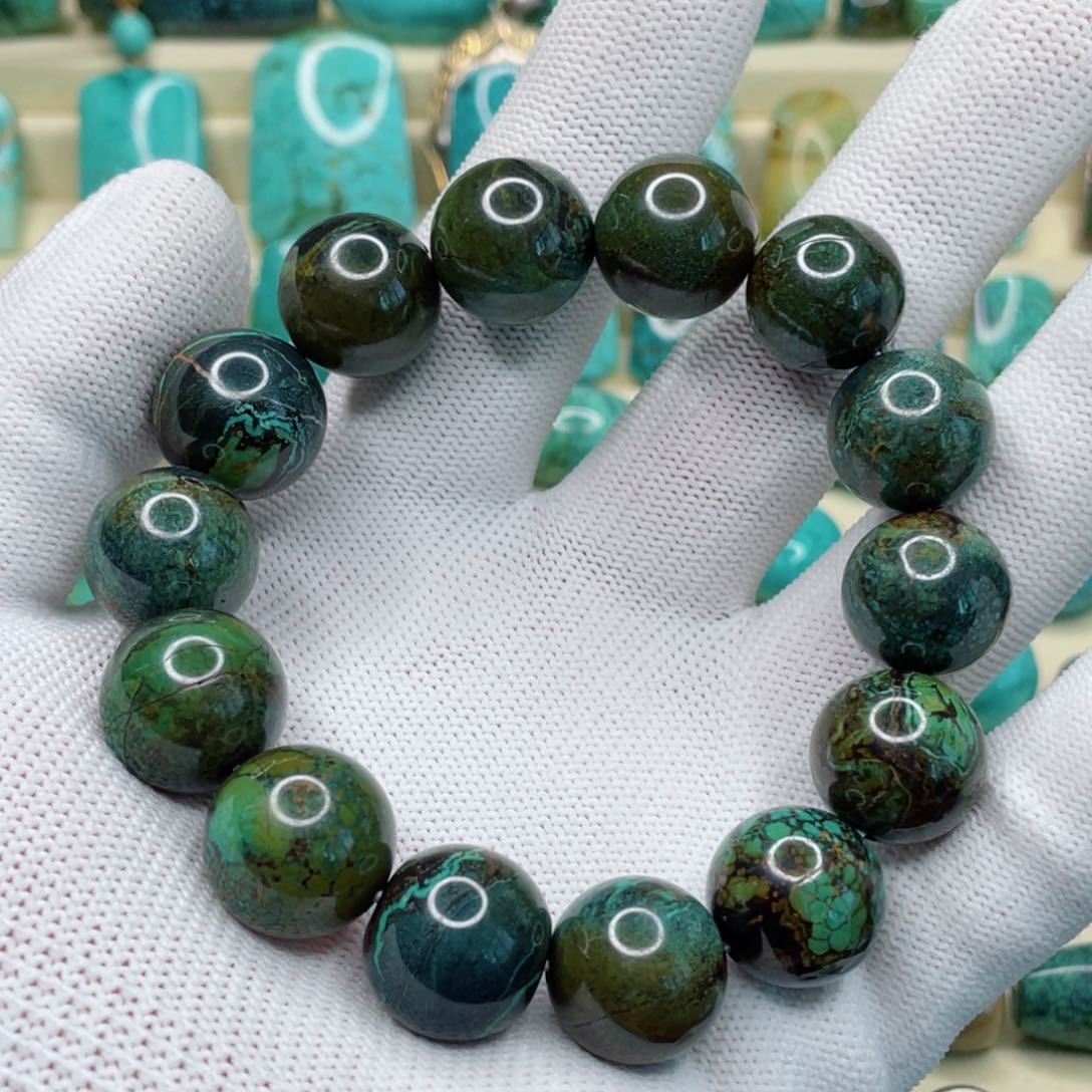 未镶嵌绿松石珠宝奇石