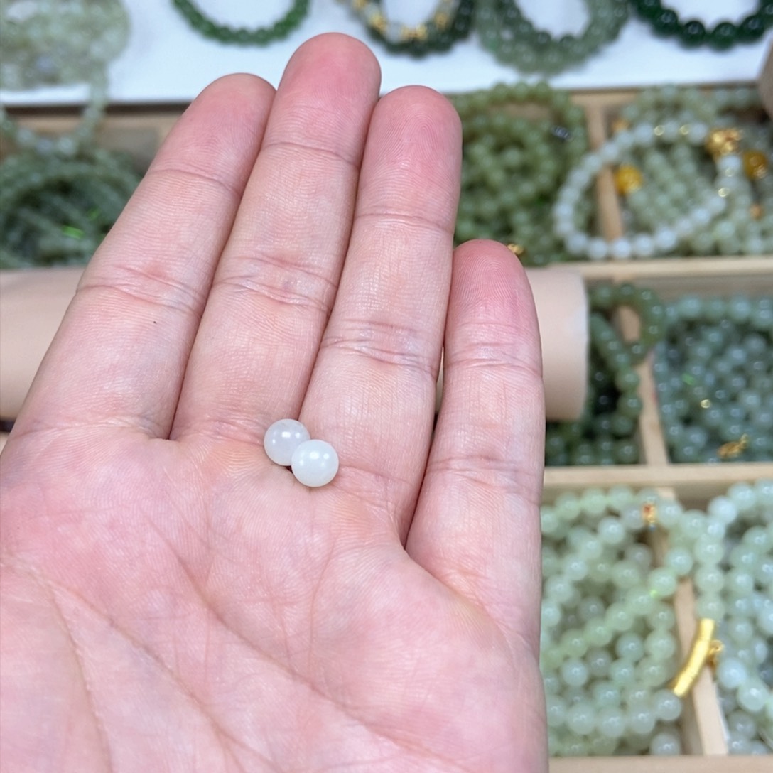 和田玉手链未镶嵌花*