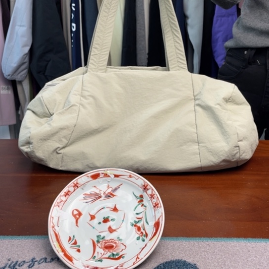 瓷片20升。。。。。。。。。。。。。。。。。。