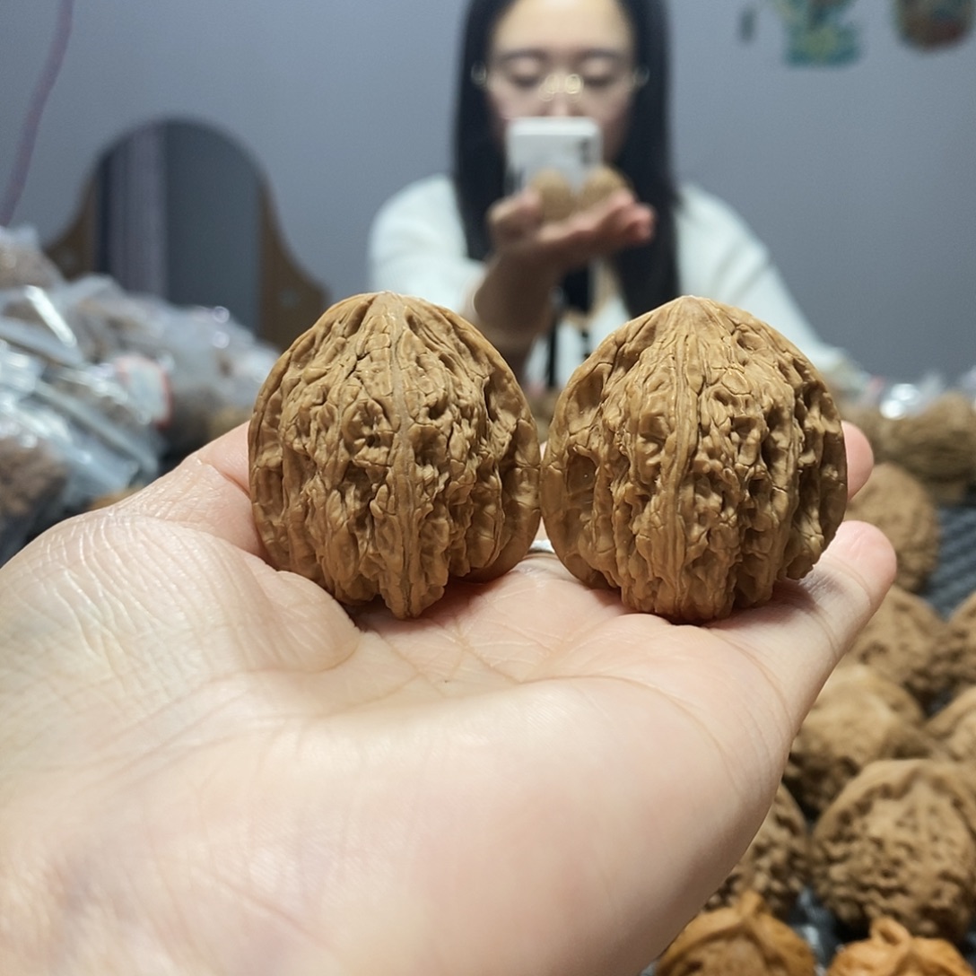 吊坠桃核 密纹 37
