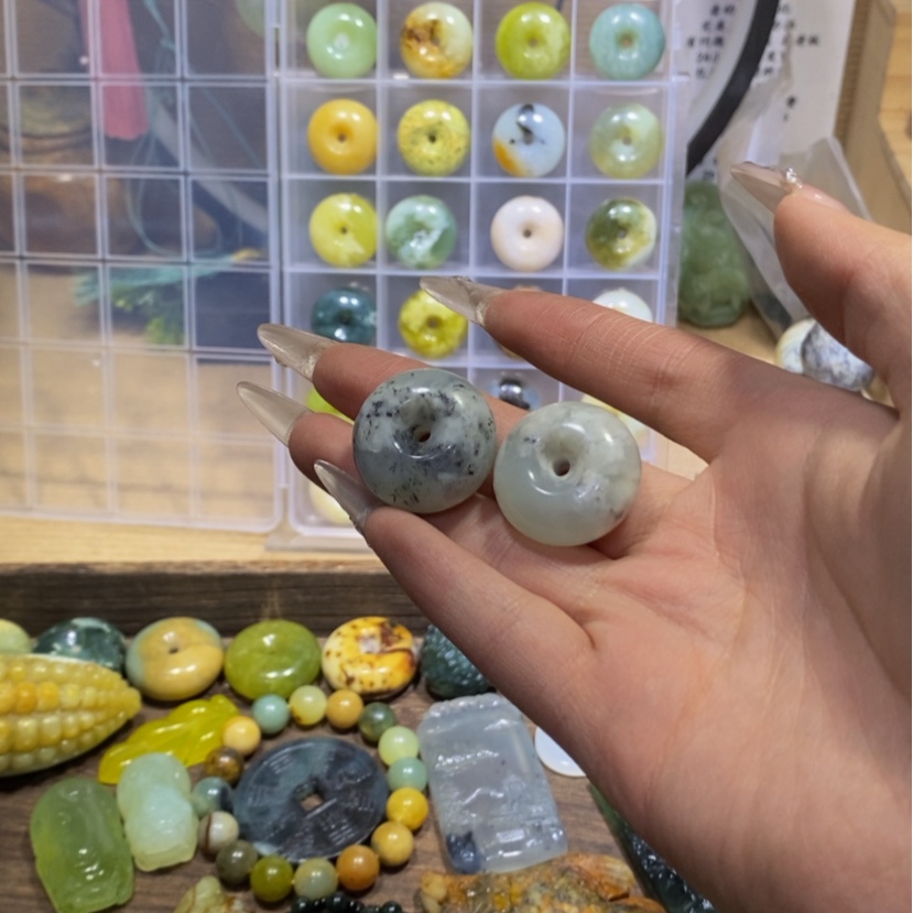 【闪购商品】蛇纹石玉其他合金52