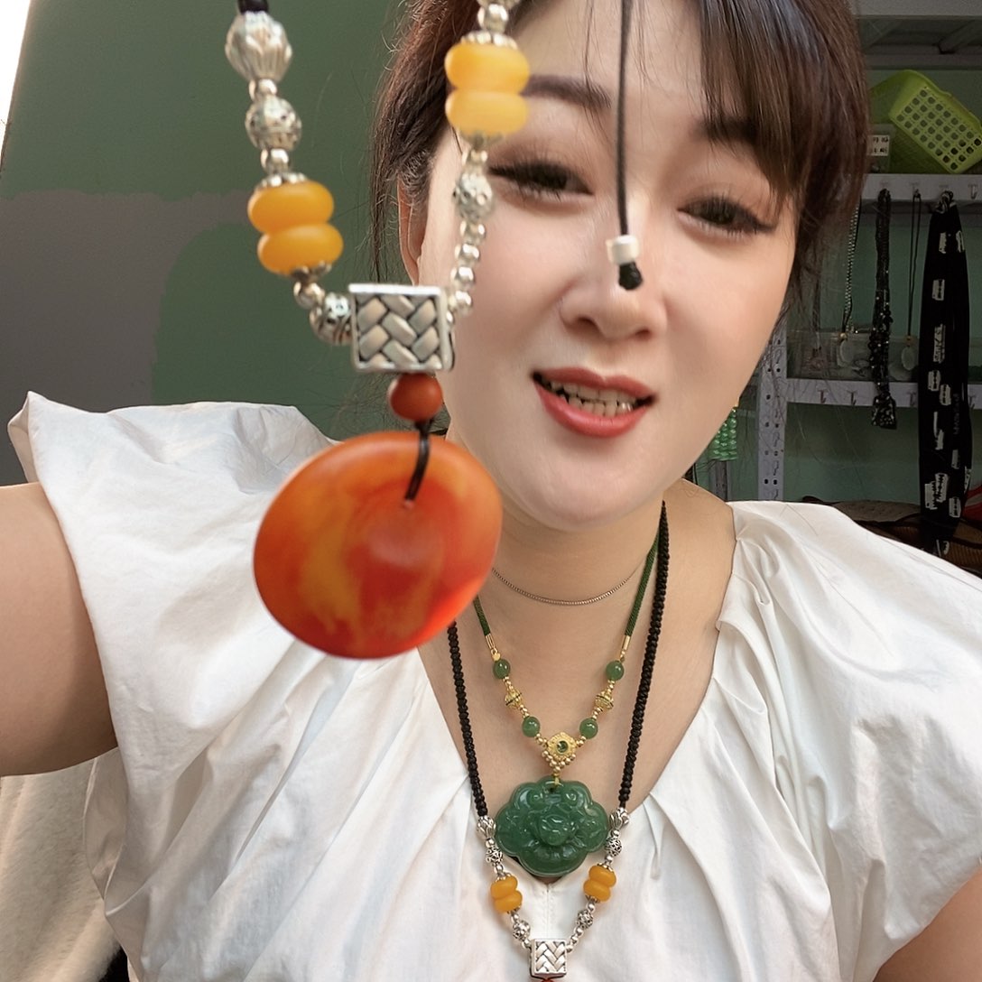 石英质玉合金手镯