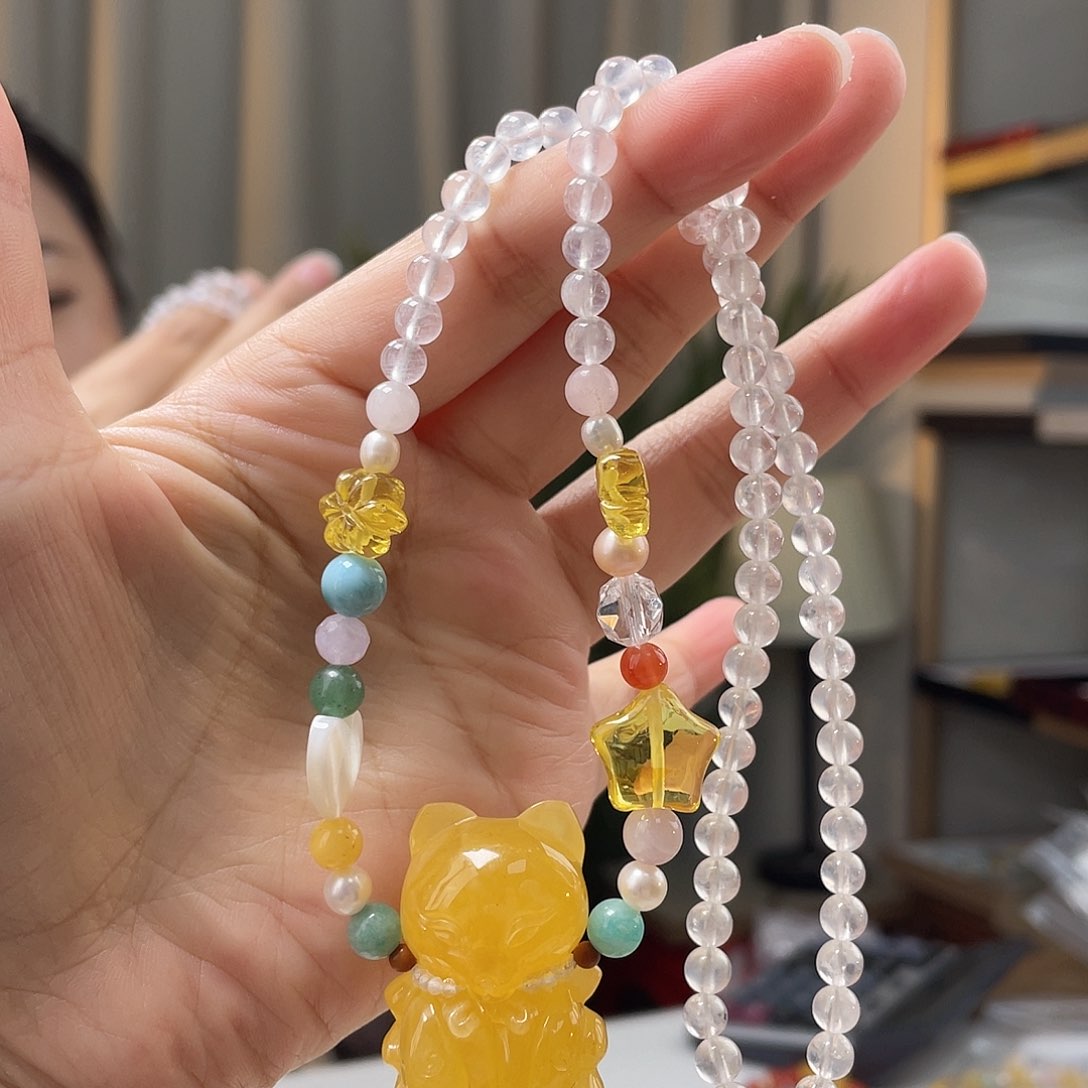 琥珀裸石未镶嵌蜜蜡吊坠