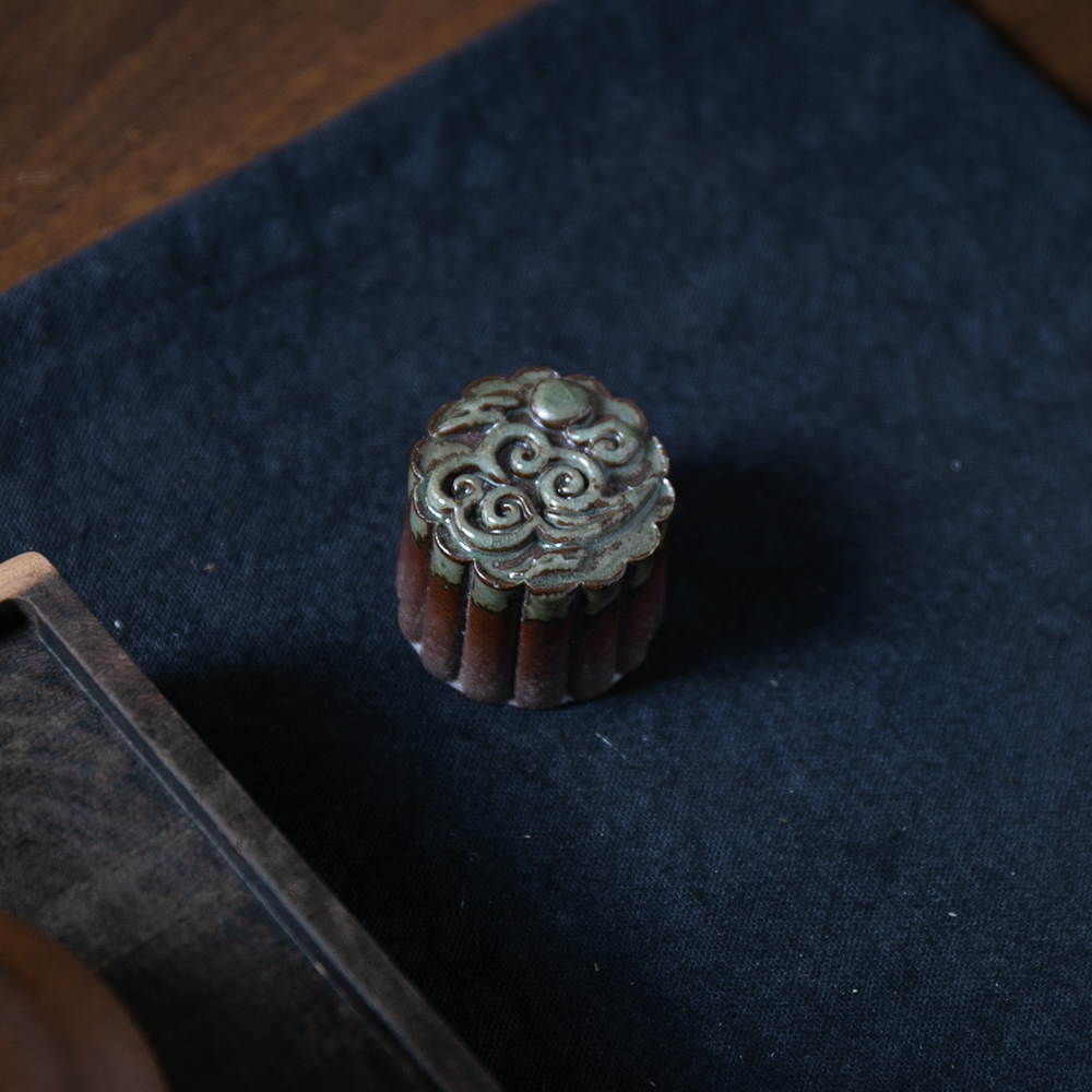 【老岩泥】清水祥云盖置.1325.陶瓷中式复古茶壶盖托家用配件摆件