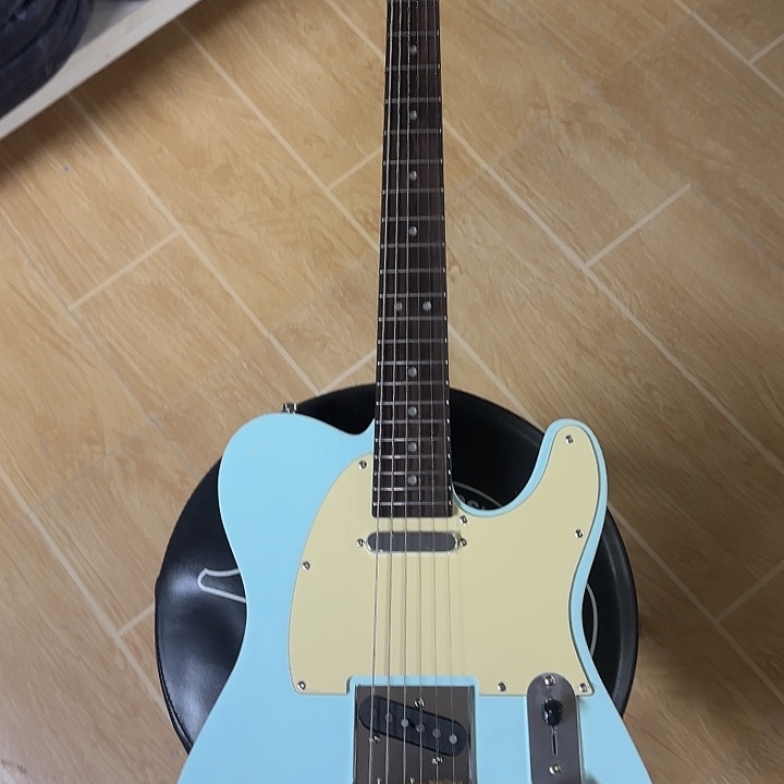 直播间粉丝福利琴亮光冰清蓝tele