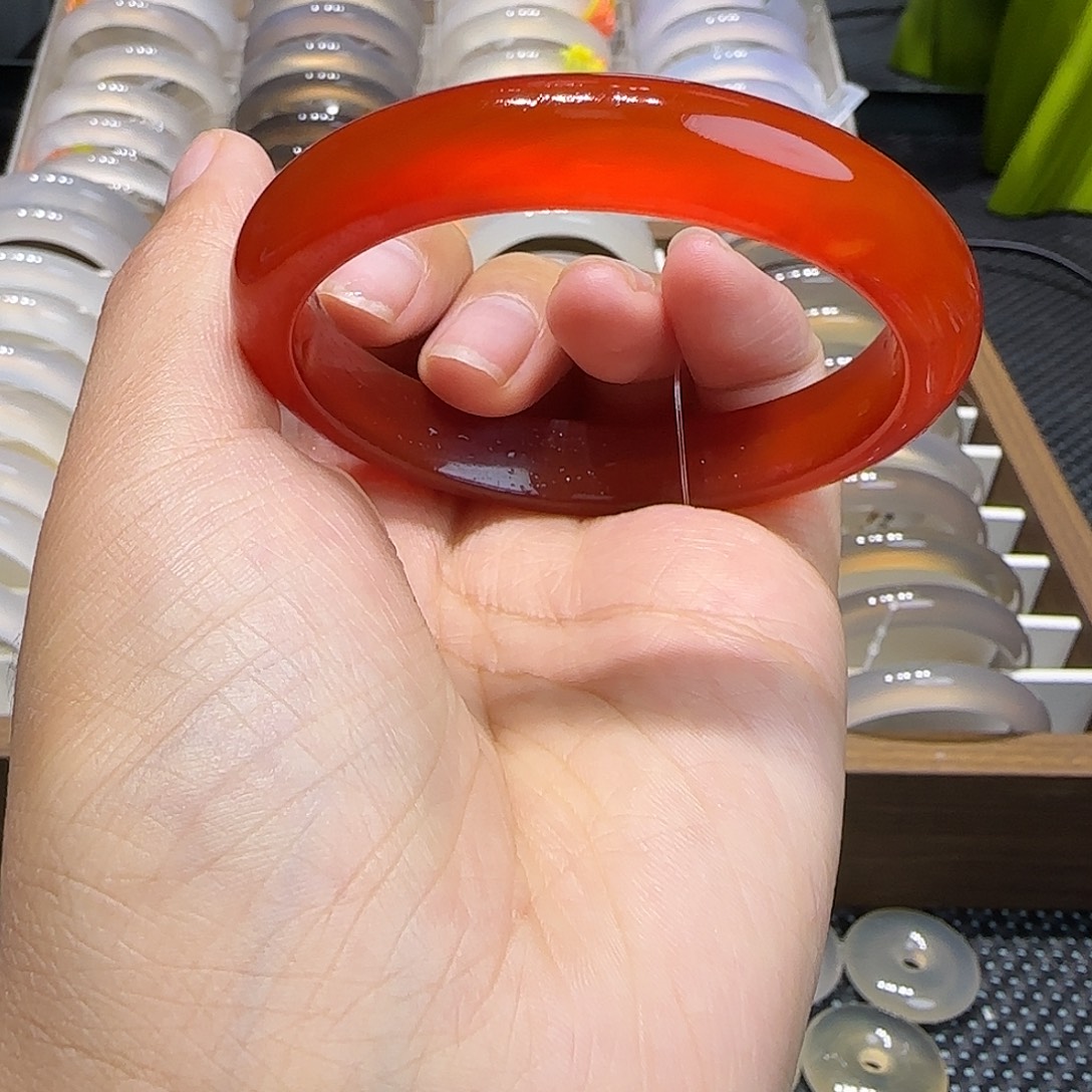 手镯玛瑙/玉髓未镶嵌54锦鲤红