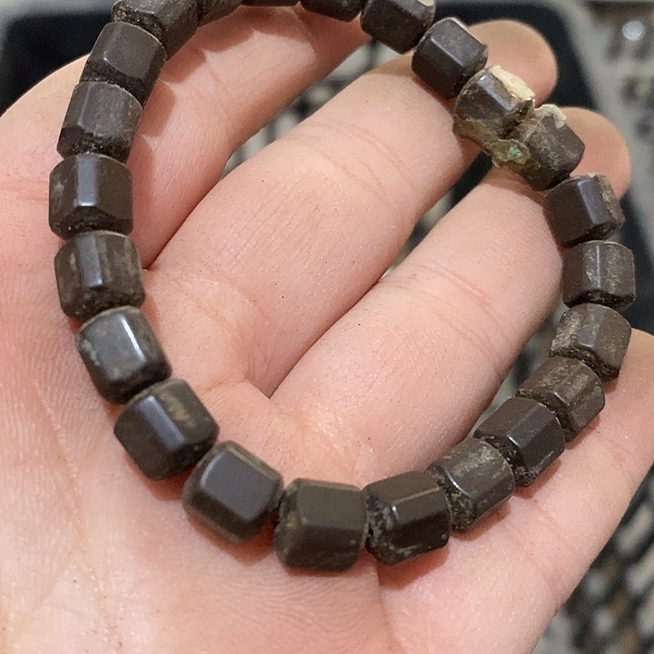 身***哥瓷片镯子zzzzzzzzzzzzzzzzzzz