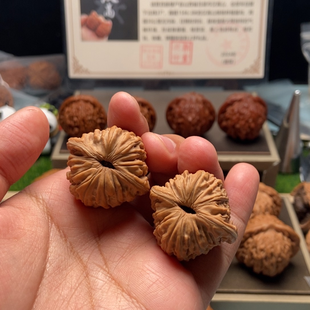 核桃手串/手链常***?汉高楼喜欢好评