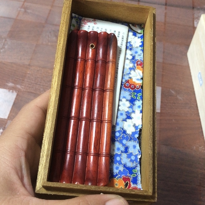 瓷片印度小叶紫檀制品