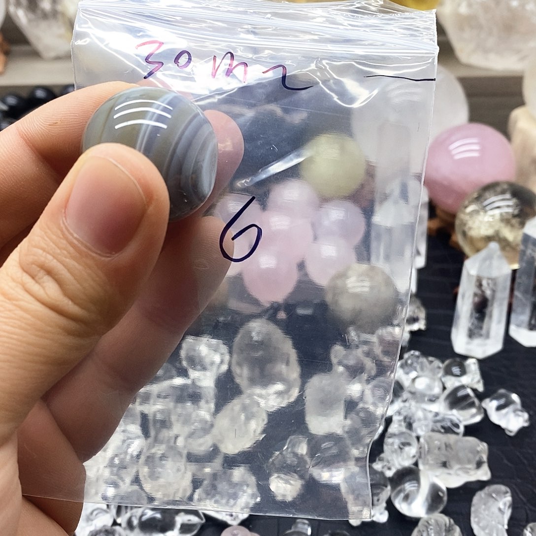 未镶嵌珠宝半成品水晶