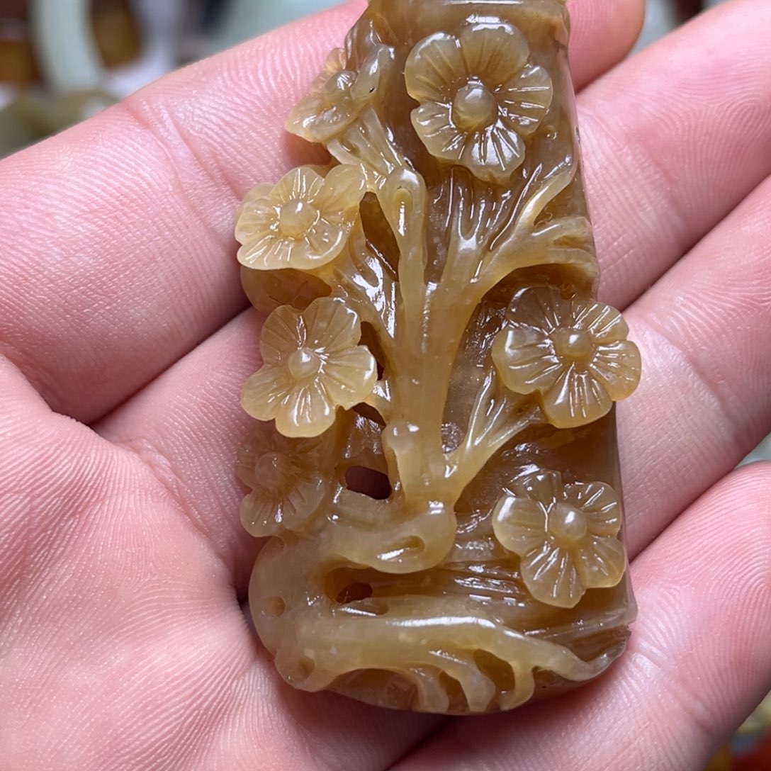 和田玉挂件未镶嵌