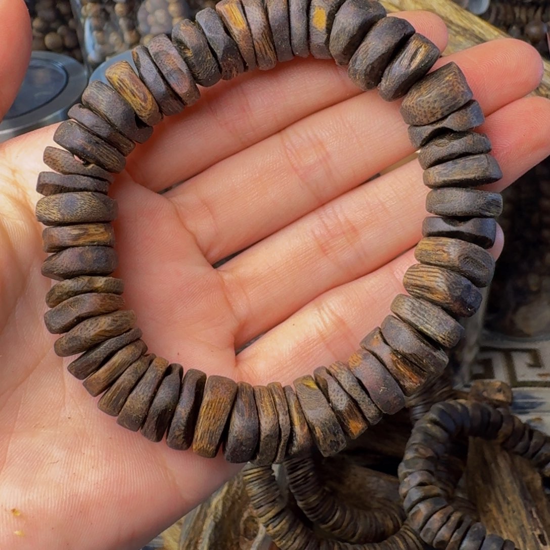 沉香碎屑沉香沉水虫漏22克