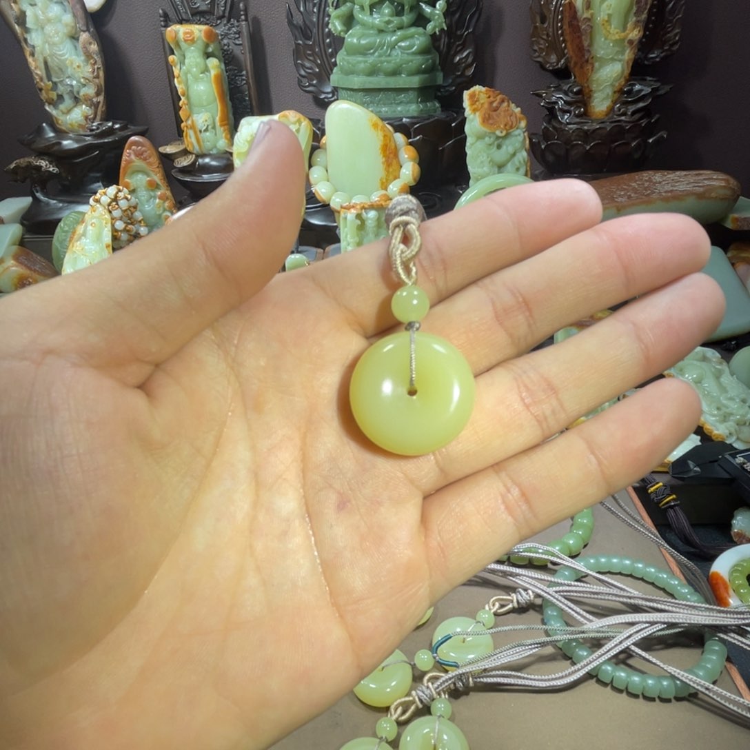 透闪石质玉平安扣 58.8未镶嵌