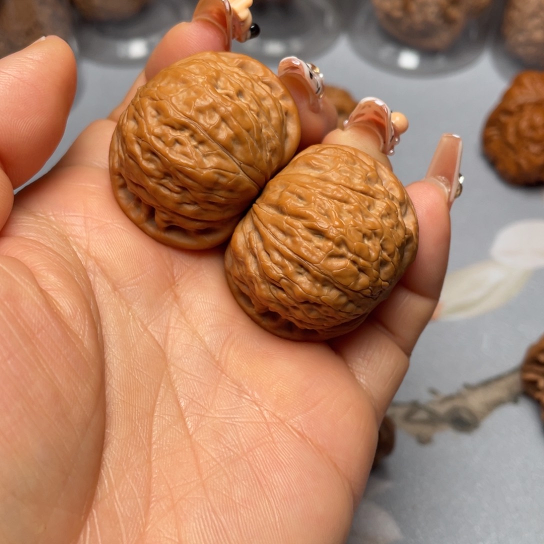 【闪购商品】文玩核桃吊坠铁锤………