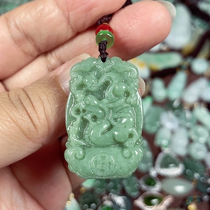 翡翠未镶嵌颈饰天然A货翡翠玉配证书