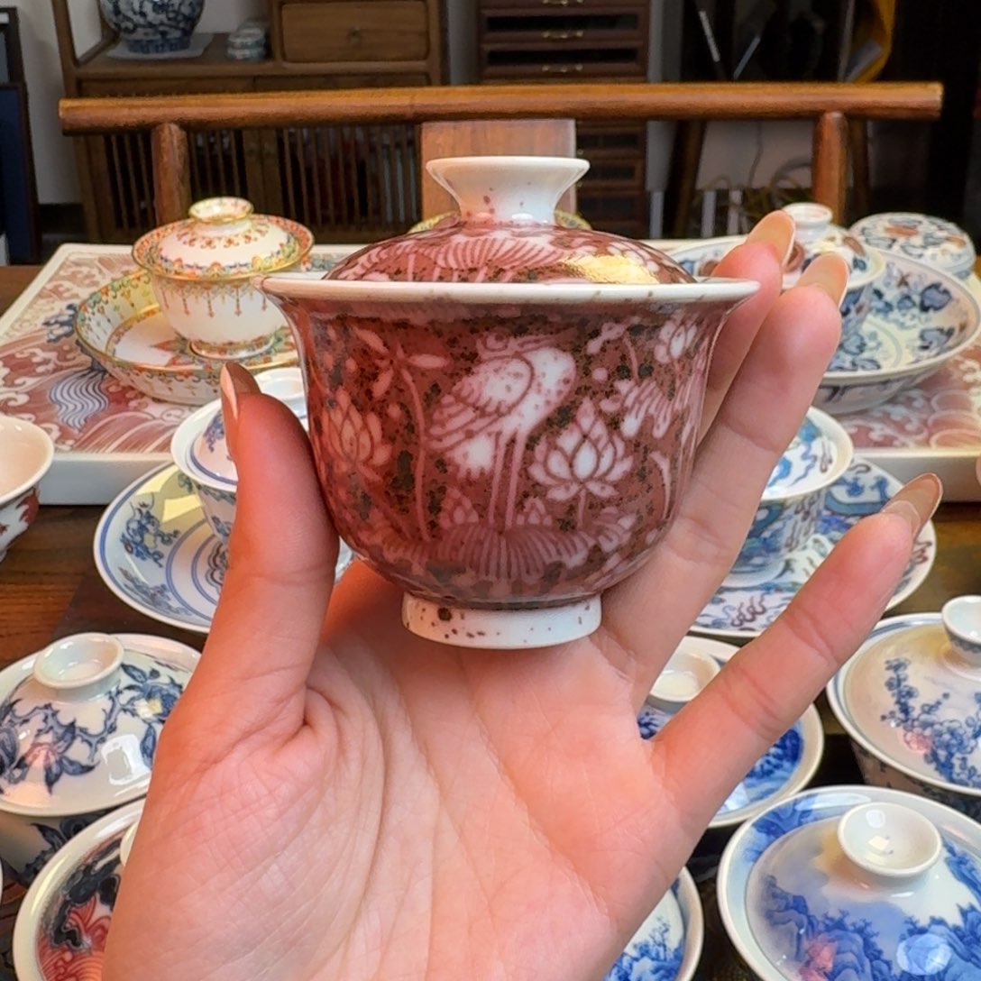 杯重工撒红釉里红一鹭连升盖碗