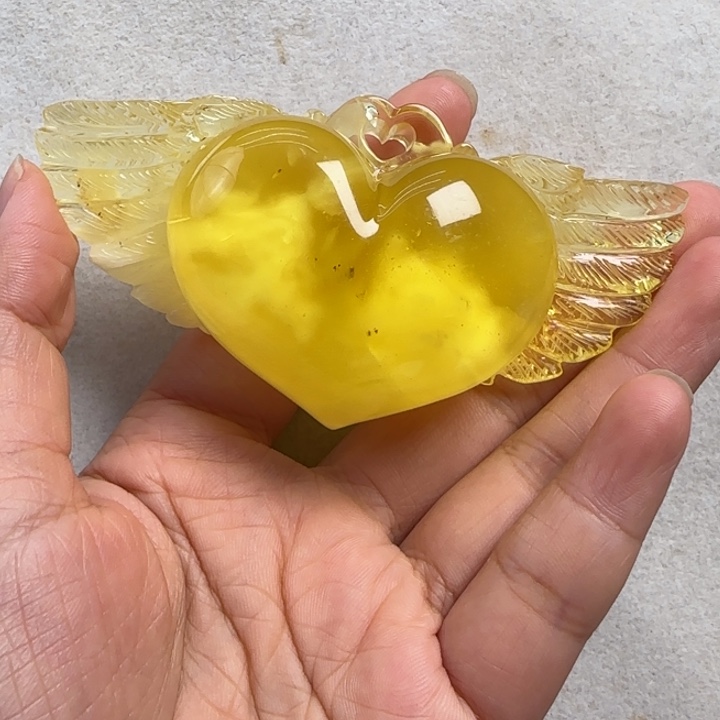 未镶嵌蜜蜡珠宝奇石