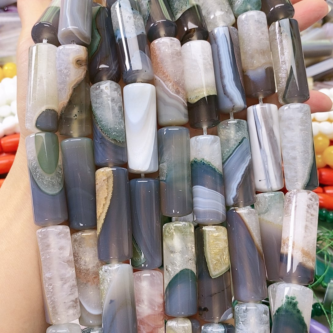 玛瑙/玉髓合金珠宝半成品玛瑙水晶共生一条