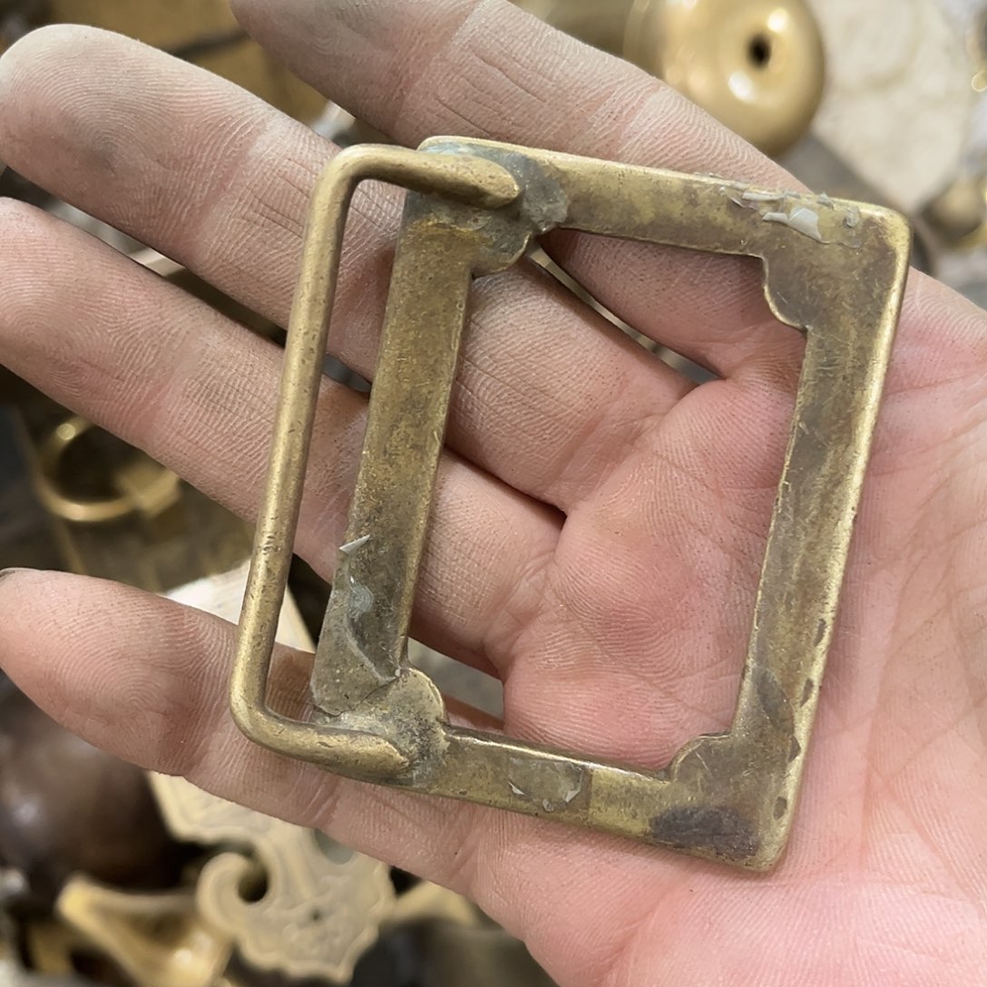 大***u闪电购铜摆件工艺品