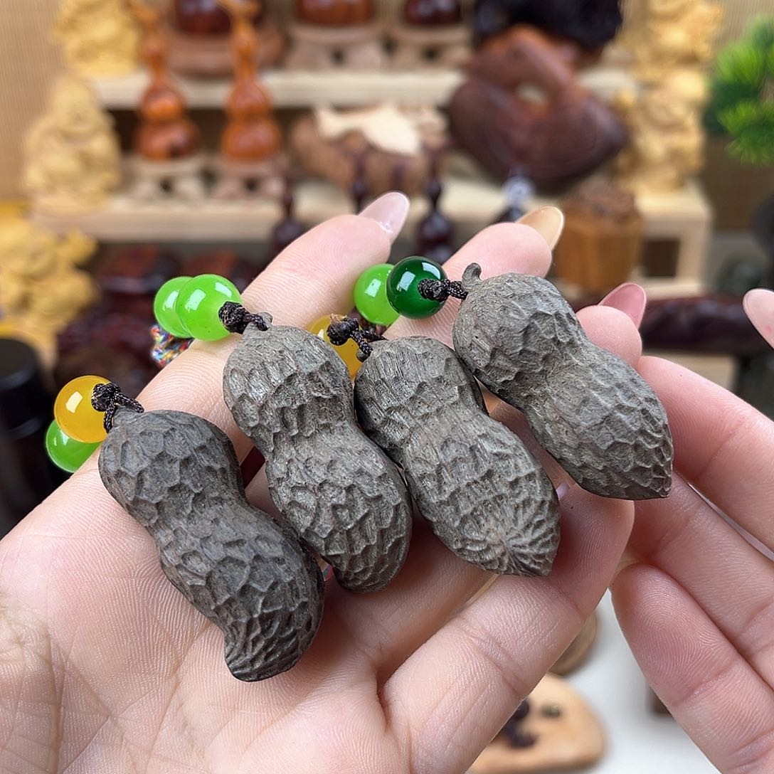 金丝楠花生一个一个花生