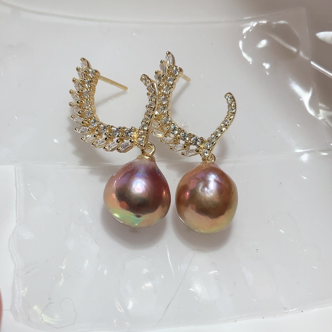 淡水珍珠耳饰未镶嵌