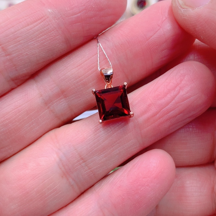 石榴石吊坠(不含链)银S925镶嵌