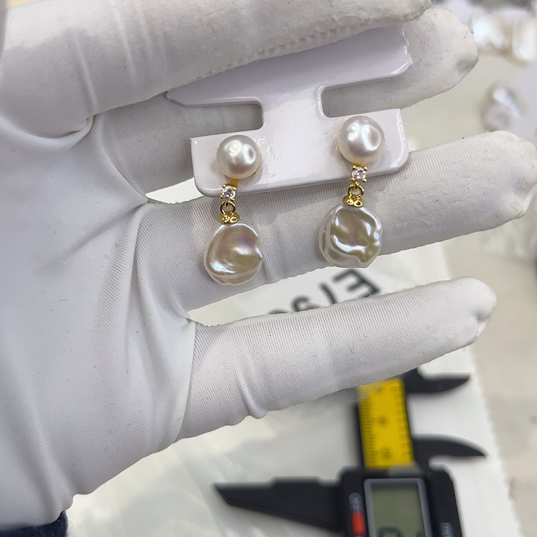 淡水珍珠耳饰合金